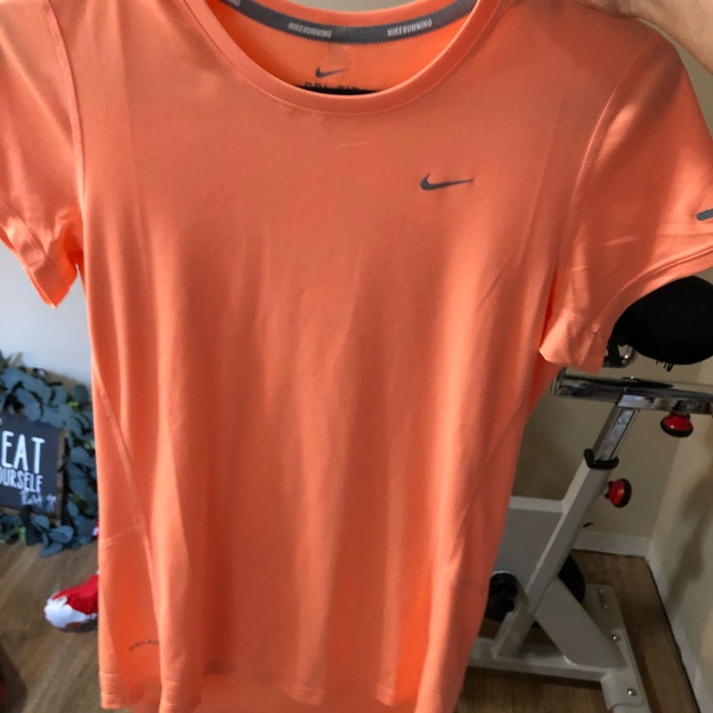 Dri fit tee